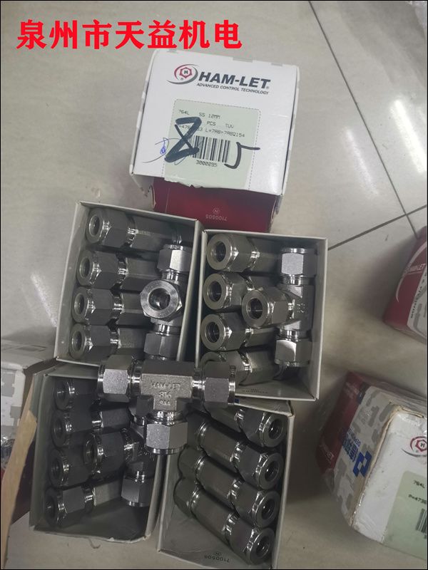 764L SS 12MM   T型卡套接頭