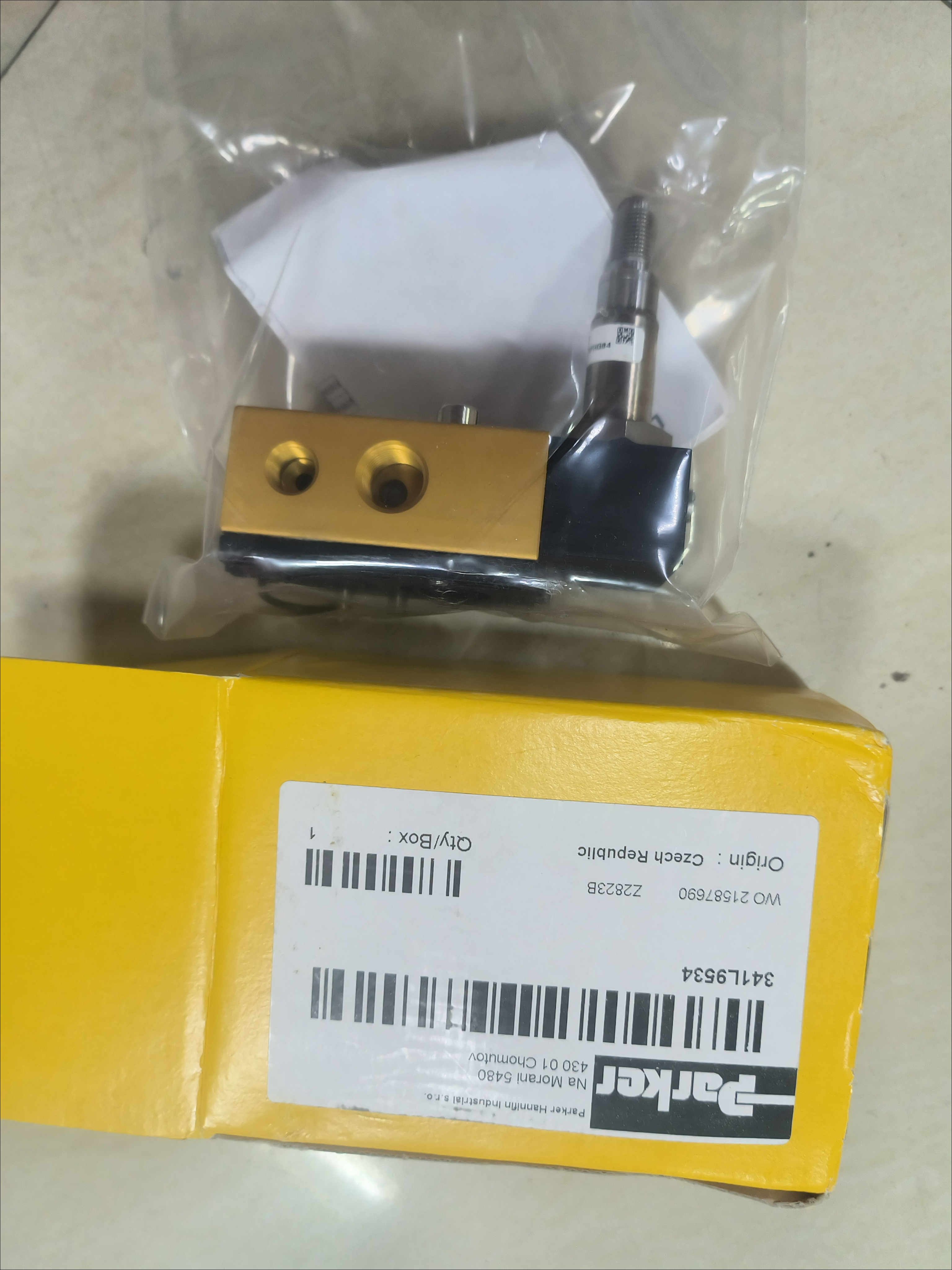 341L9534    氣動電磁閥