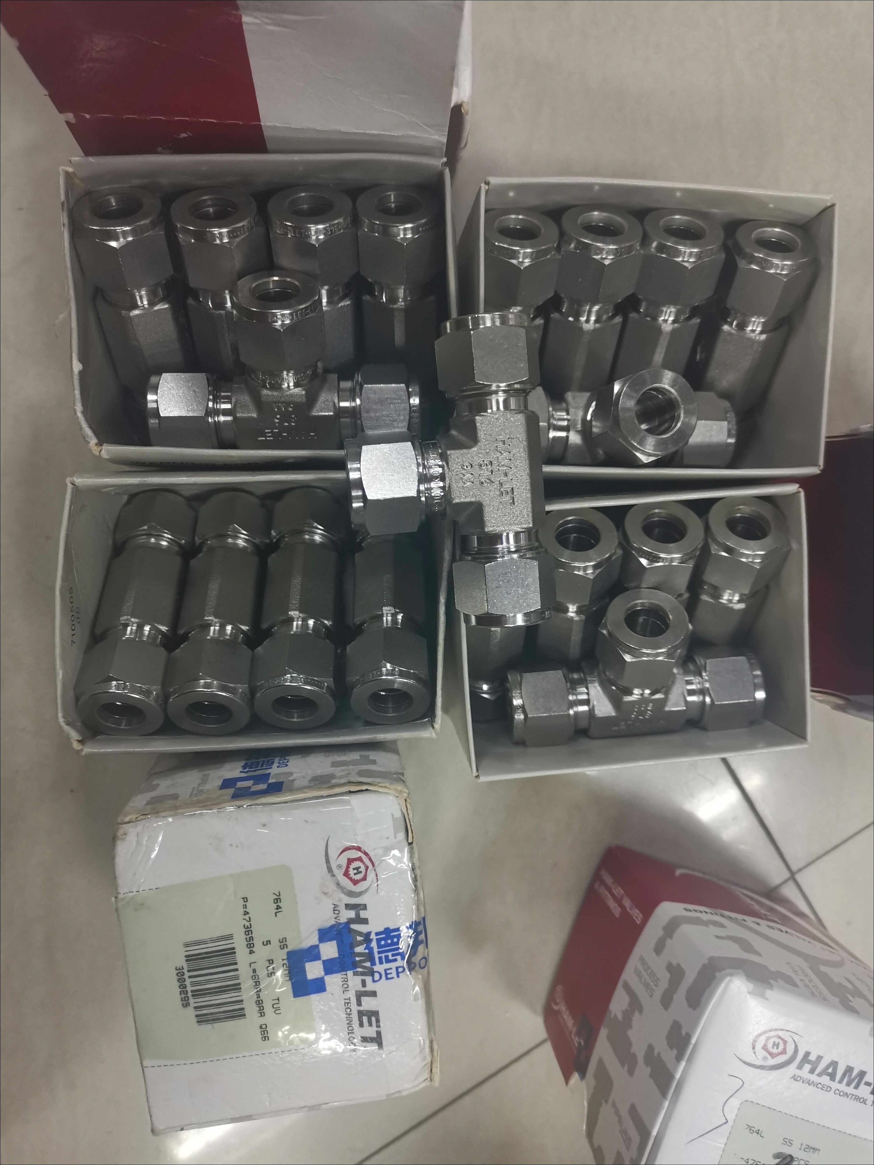 764L SS 12MM    以色列接頭 哈姆雷特接頭