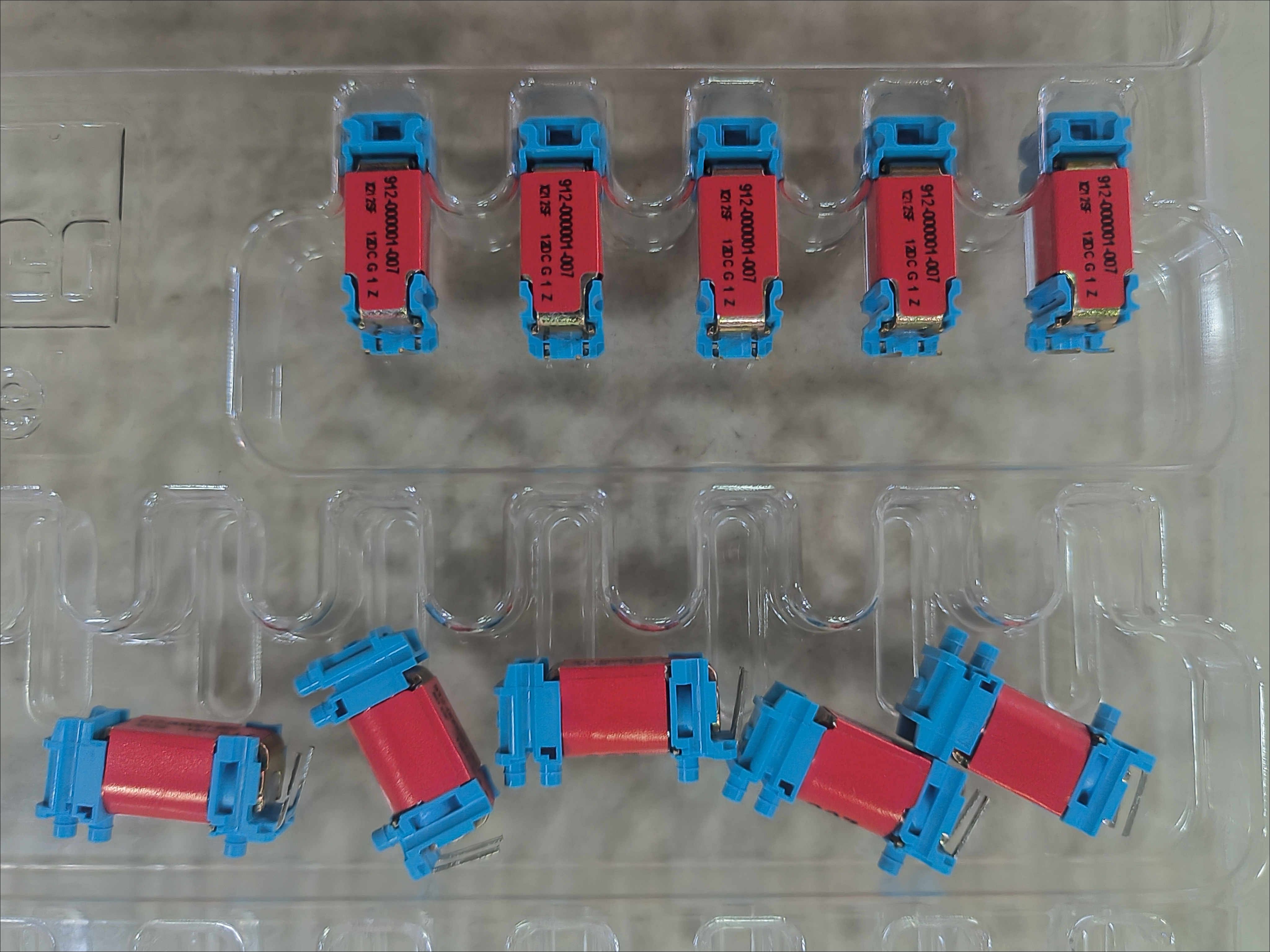 912-000001-007   微型閥